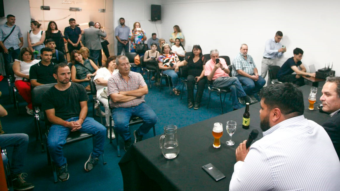 img-footer-1