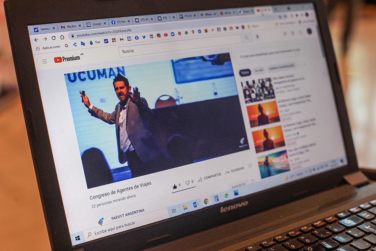 img-footer-1
