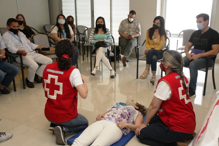 img-footer-1