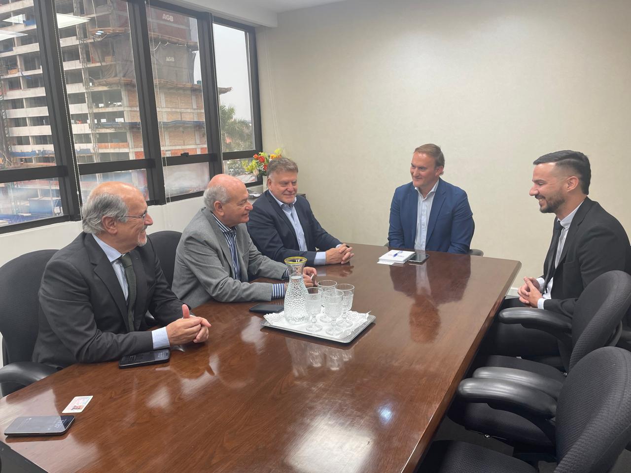 imgPrincipalNoticia