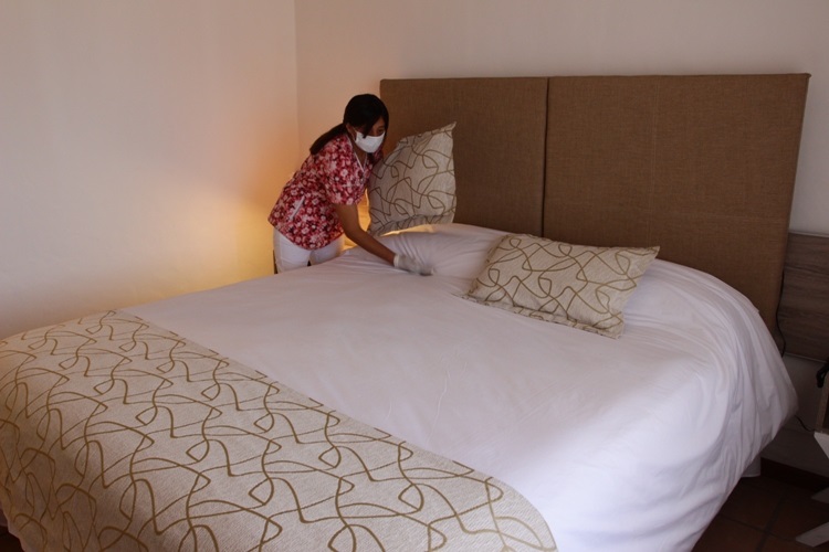 img-footer-1